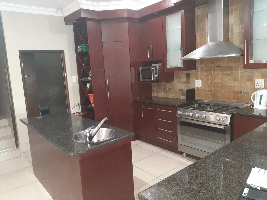 3 Bedroom Property for Sale in Safari Gardens North West